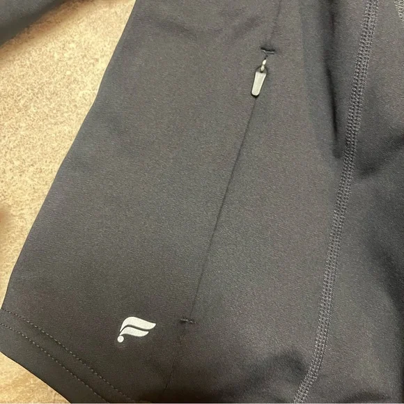 Women's Black Jacket Fabletics - Picture 4 of 4
